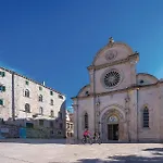 Xiv Bilice