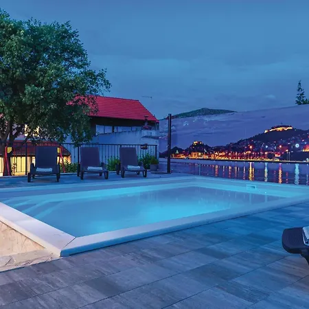 Holiday home Amazing In Bilice With Outdoor Swimming Pool