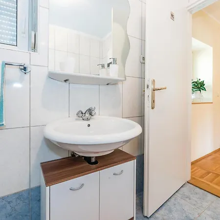 Holiday home Amazing In Bilice With Outdoor Swimming Pool *